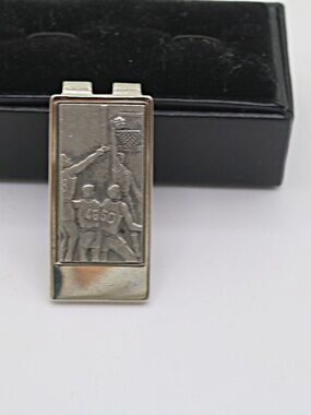 Basketball money clip